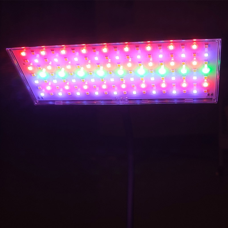 Lampada per acquario regolabil - Marine Aquarium Led recensione e prezzo